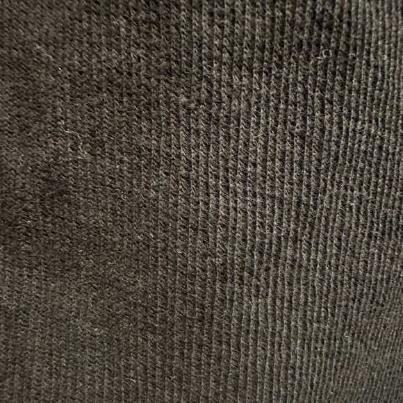 BUNDLE Buck Mason Two Henley shirts for $40 - Picture 4 of 4